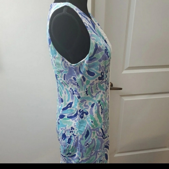 Lilly Pulitzer Shift Dress woth Embroidered Detail - Picture 2 of 4